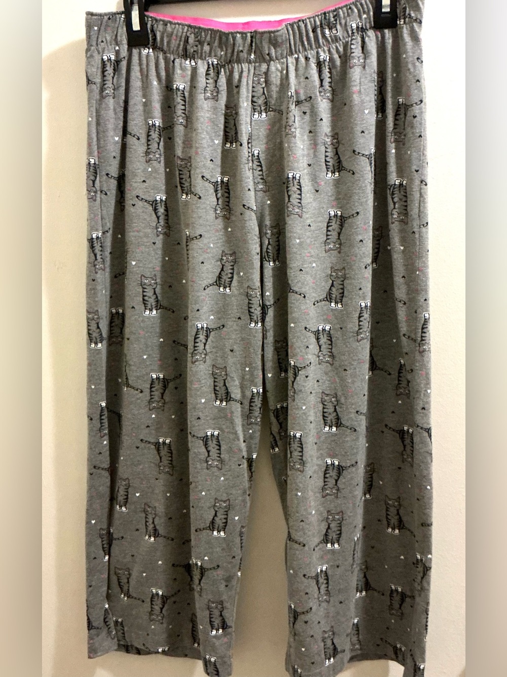 HUE Gray Cat Print Pajama Pants with Pink Waistband